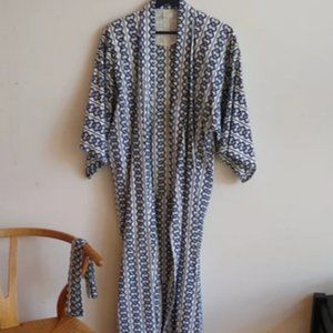 Japanese Kimono Robe Unisex One Size Lightweight Cotton Graphic Print Indigo